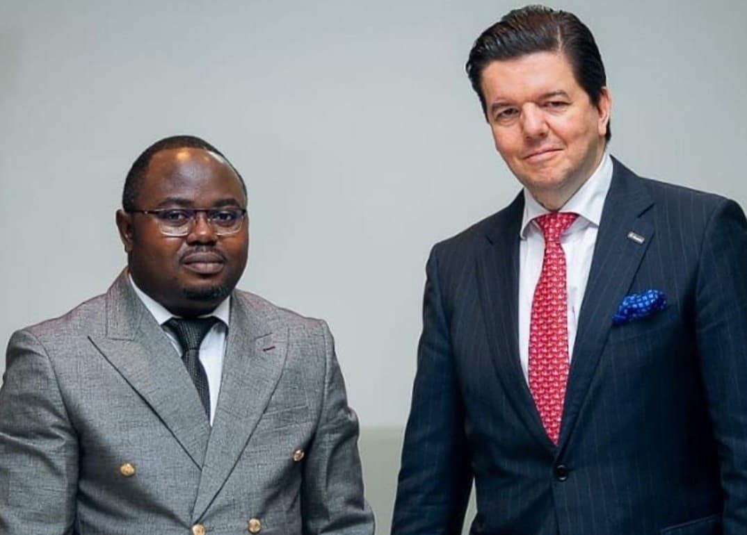Marcel Landry NDONGO et partenaire international